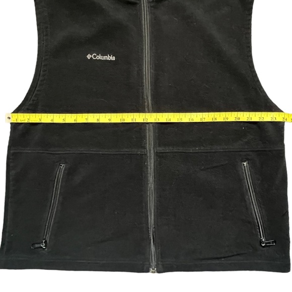 Columbia Sleeveless Black Fleece Vest - Picture 4 of 4